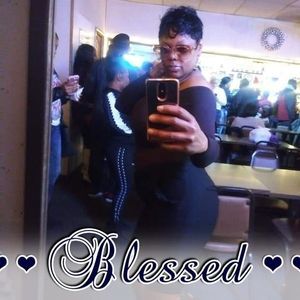 Meet your Posher, Lynnette